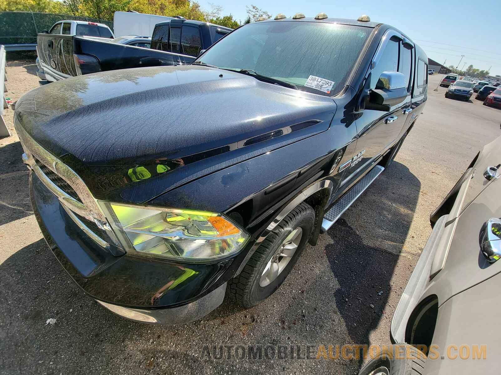 1C6RR7GM1FS572035 Ram 1500 2015