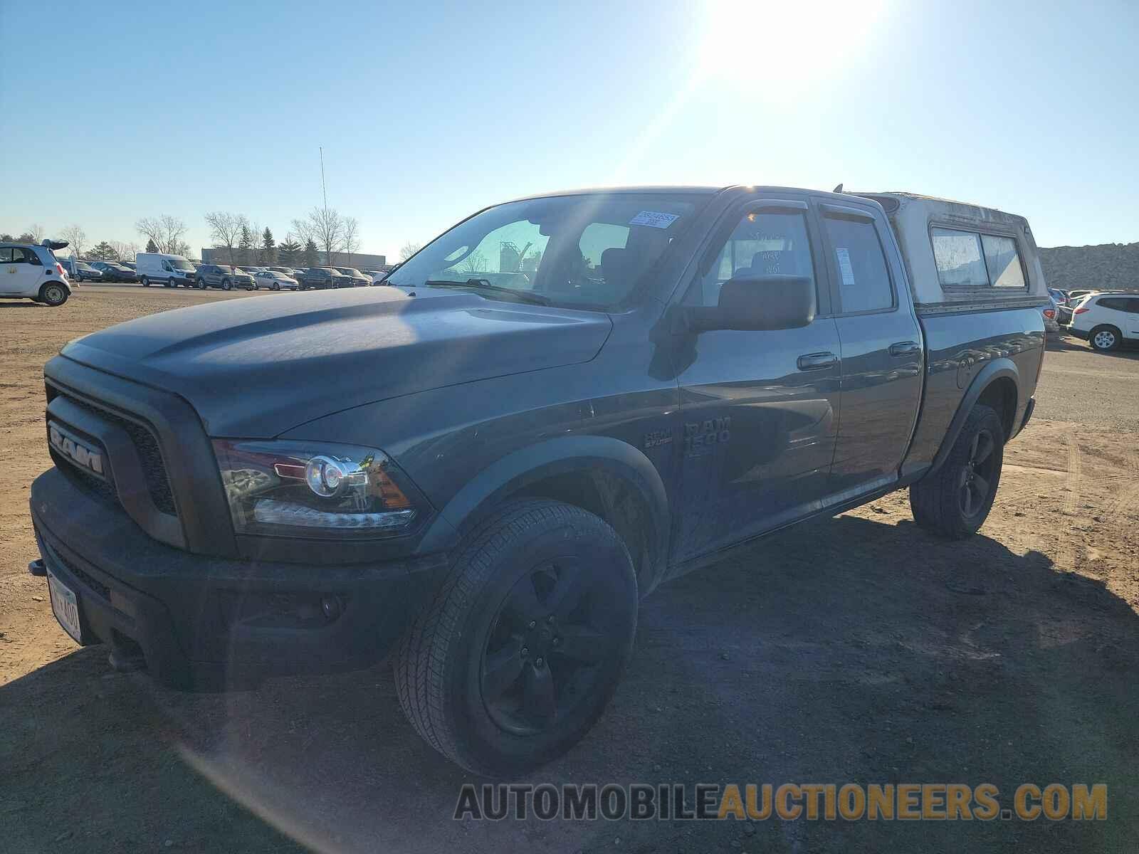 1C6RR7GT3KS725743 Ram 1500 Classic 2019