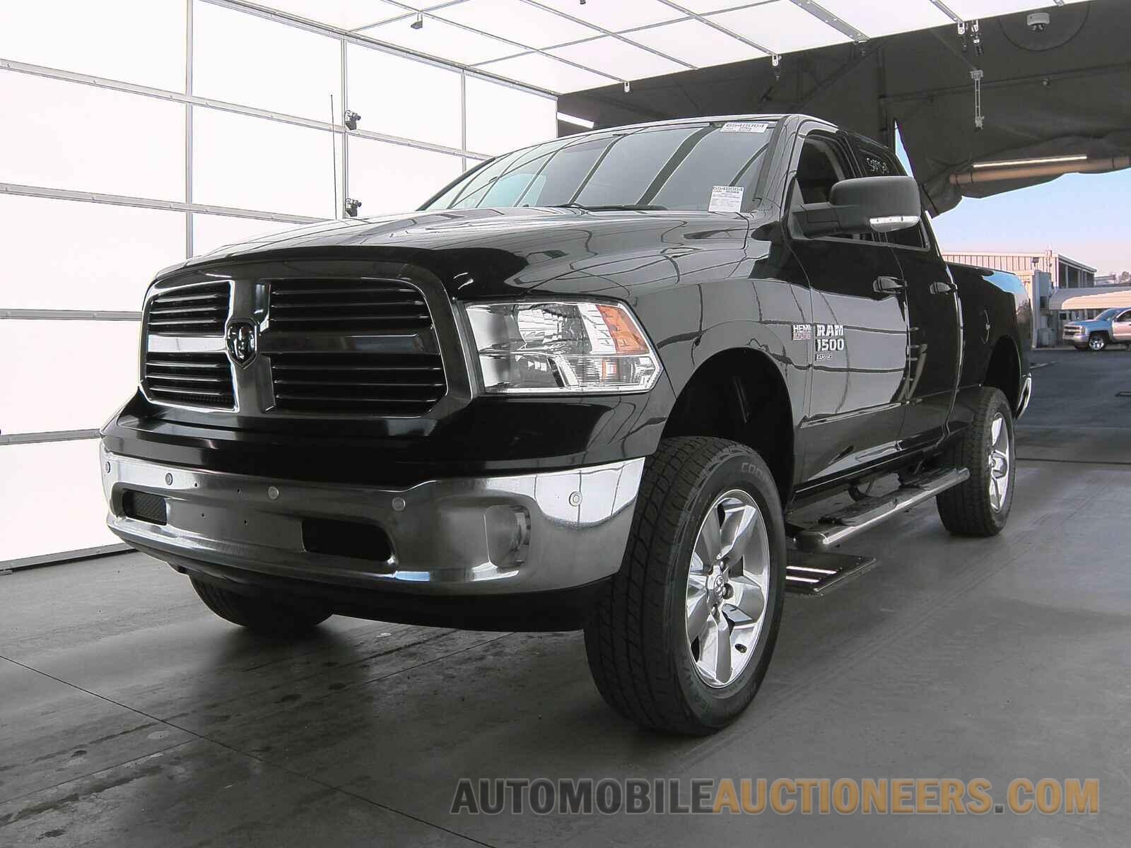 1C6RR7GT4KS532338 Ram 1500 Classic 2019