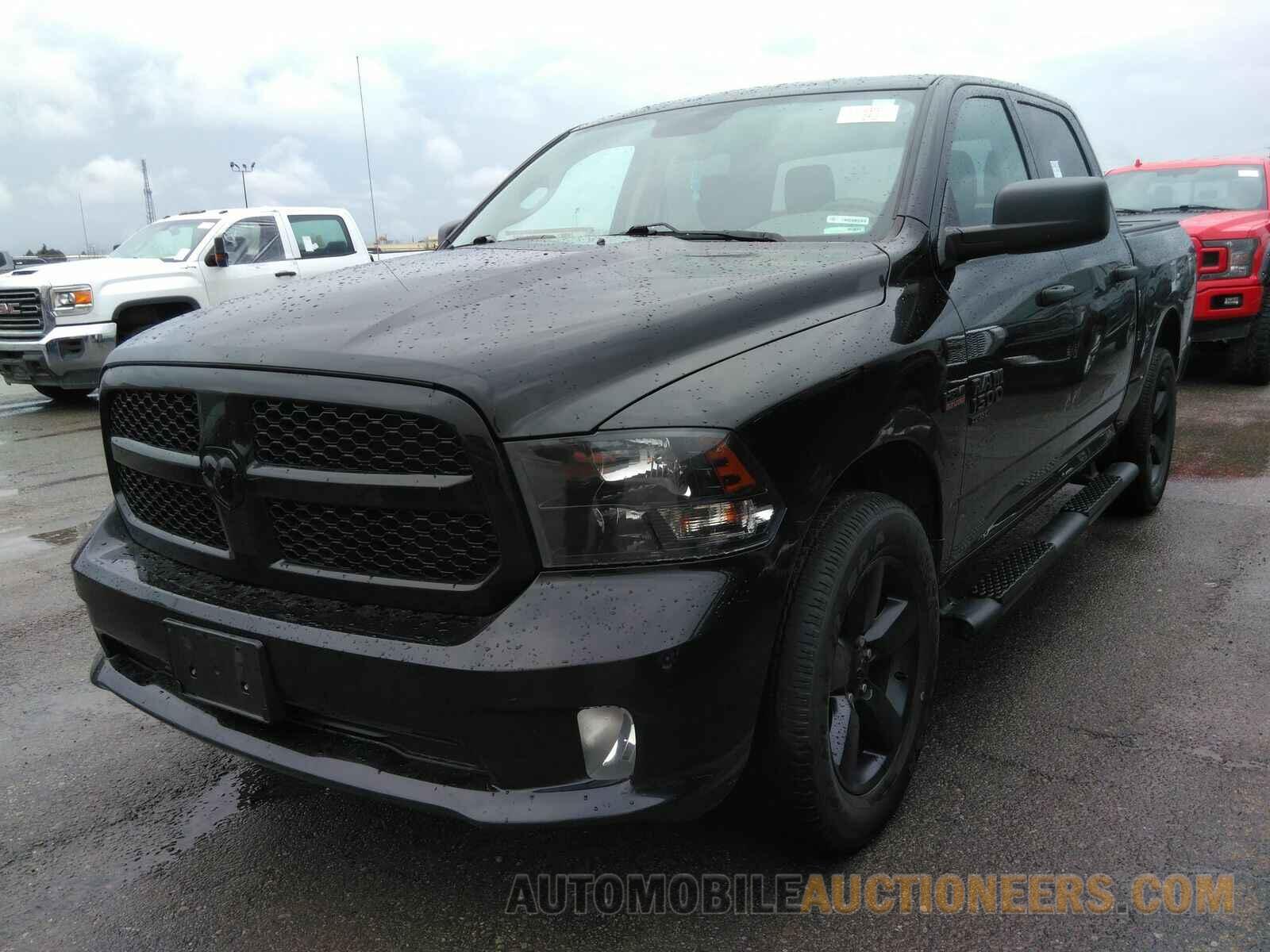 1C6RR7KT2KS615967 Ram 1500 Classic 2019