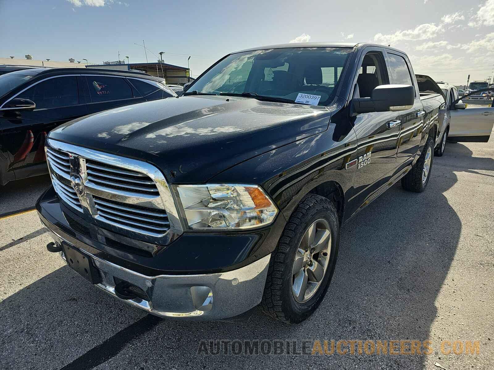 1C6RR7LM7FS519006 Ram 1500 2015