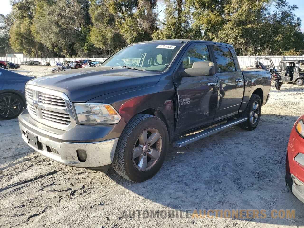 1C6RR7LT3FS725995 RAM 1500 2015