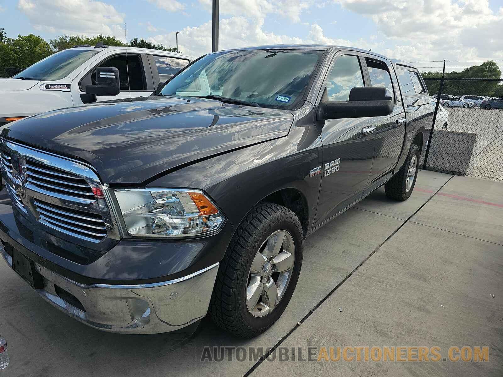 1C6RR7LT9JS276198 Ram 1500 2018