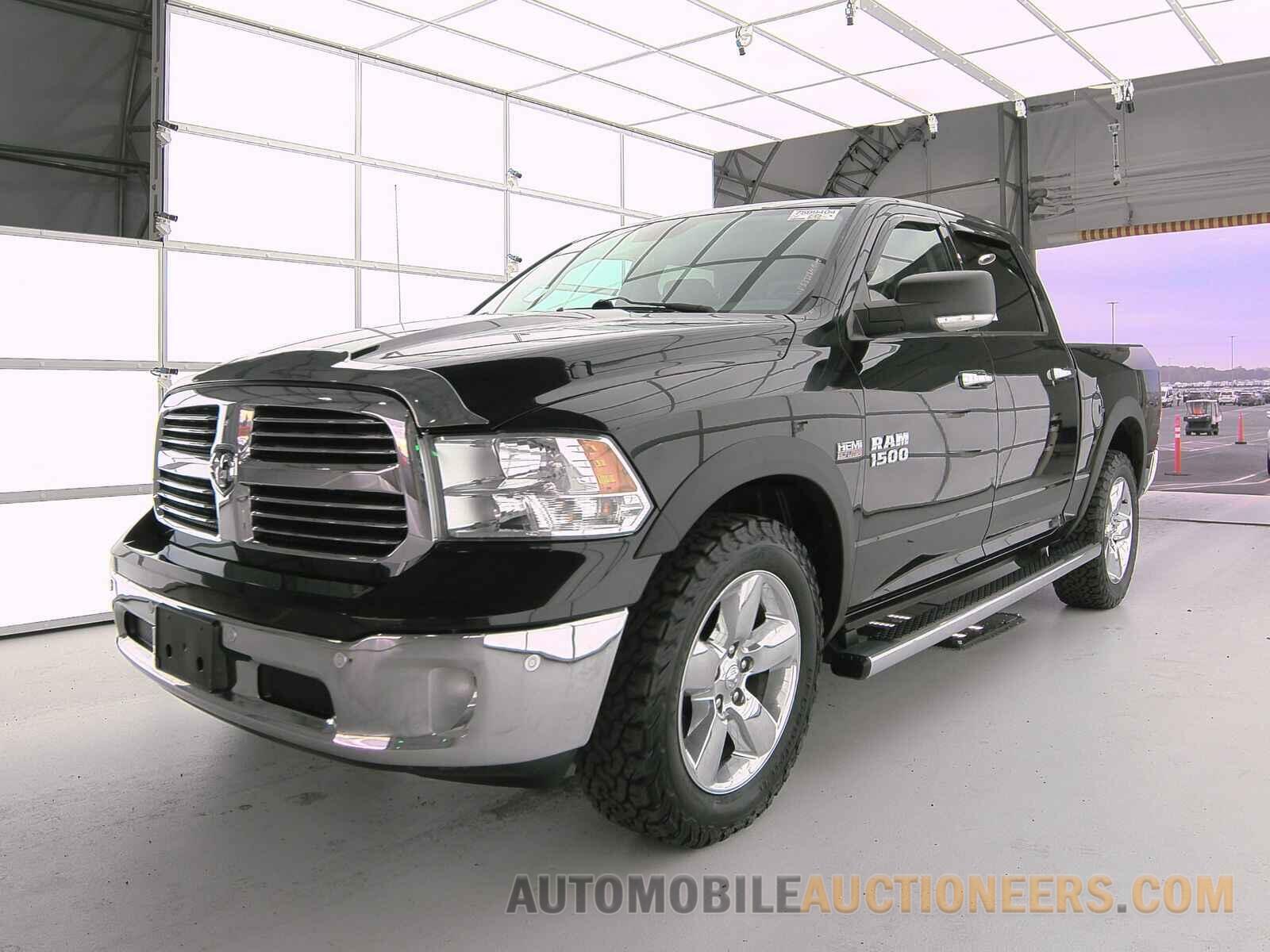 1C6RR7LTXFS670929 Ram 1500 2015