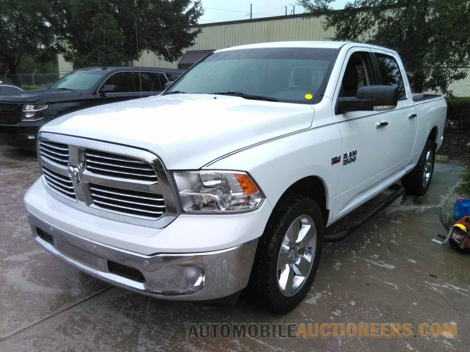 1C6RR7TT2HS822527 Ram 1500 2017