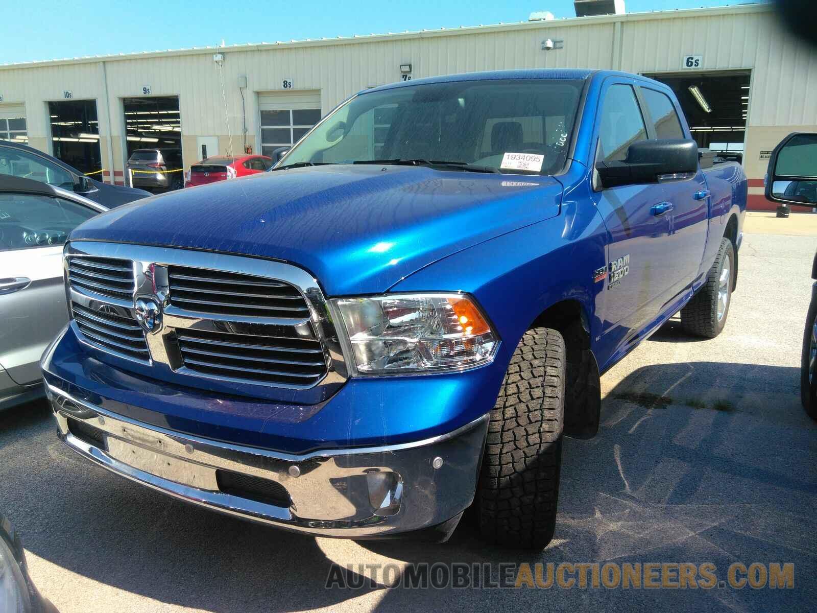 1C6RR7TT8KS698853 Ram 1500 Classic 2019