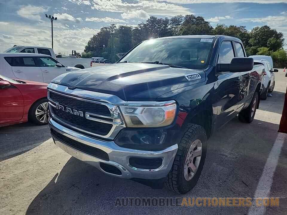 1C6SRFCT3KN652082 Ram 1500 2019