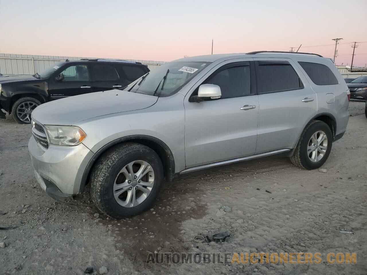 1D4RE4GG7BC712013 DODGE DURANGO 2011