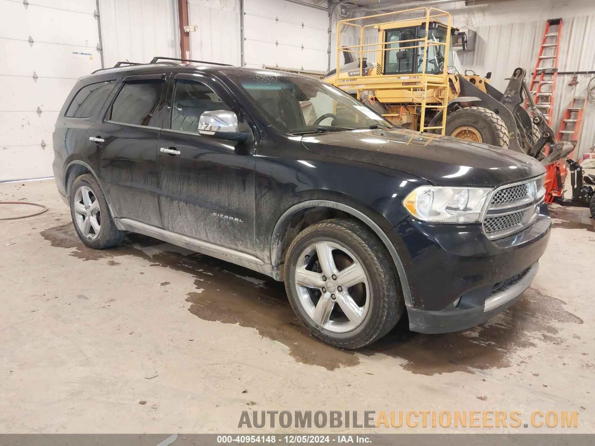 1D4SE5GT4BC593843 DODGE DURANGO 2011