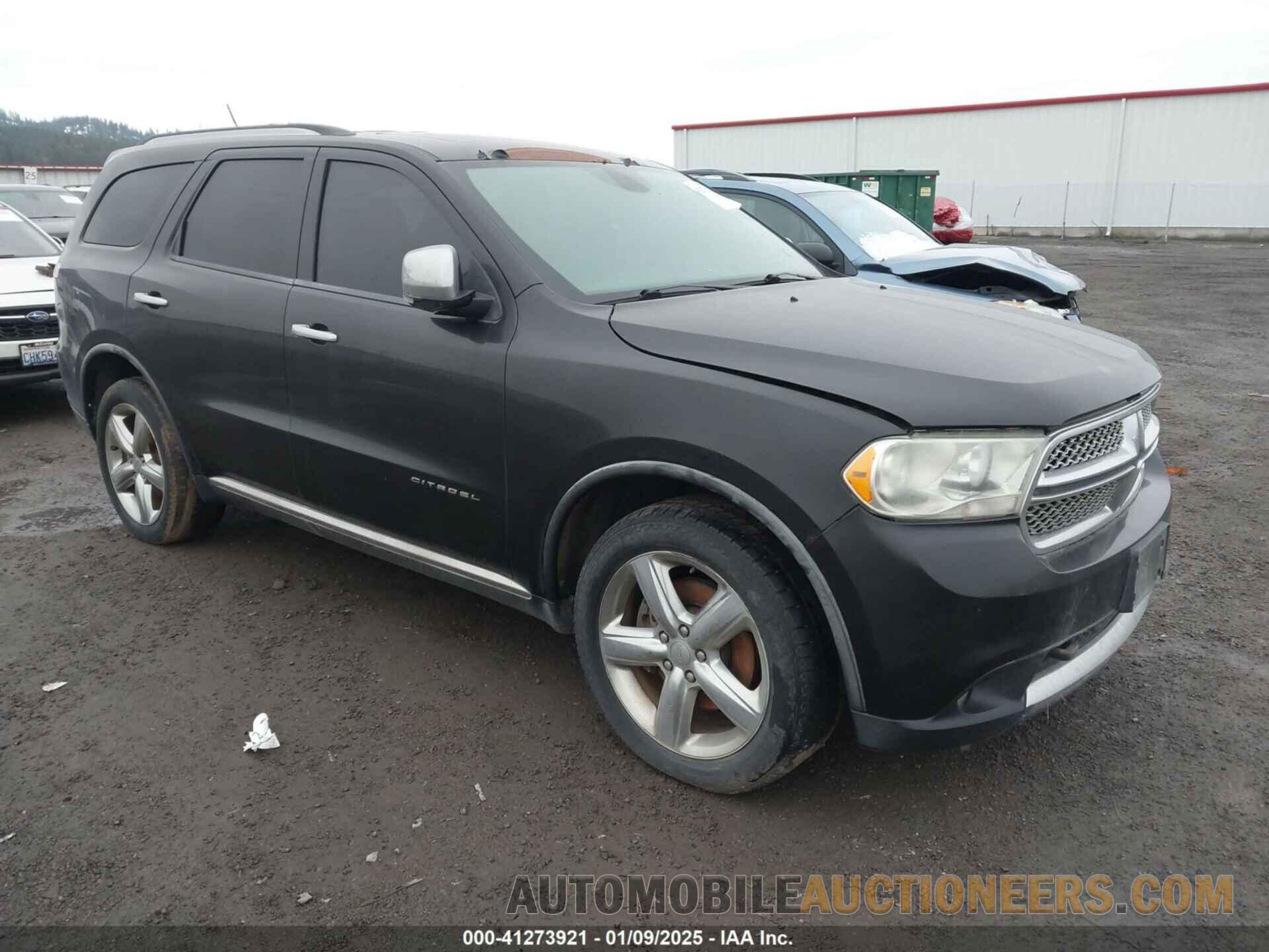 1D4SE5GT4BC688872 DODGE DURANGO 2011