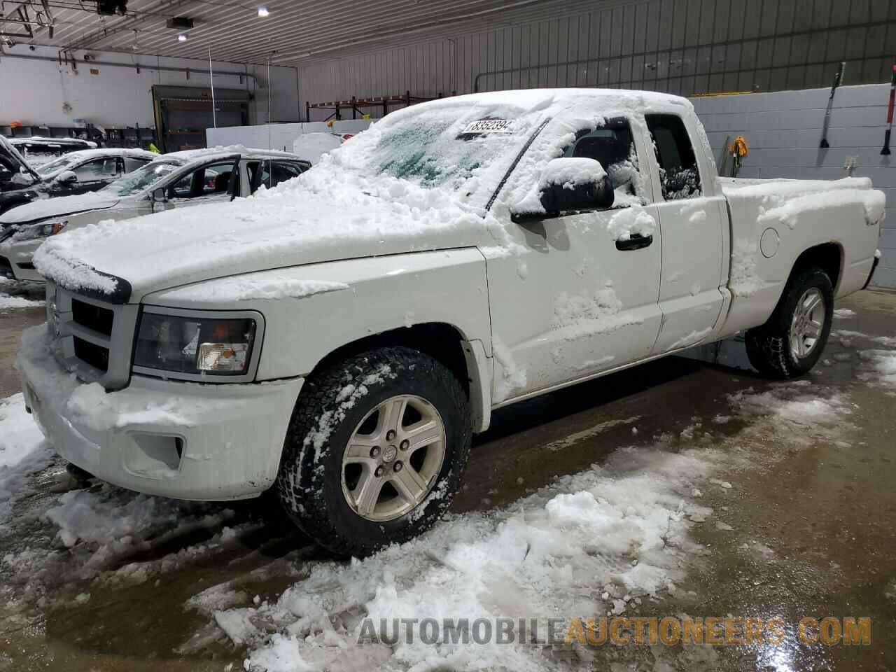 1D7RW3BK0BS638560 DODGE DAKOTA 2011