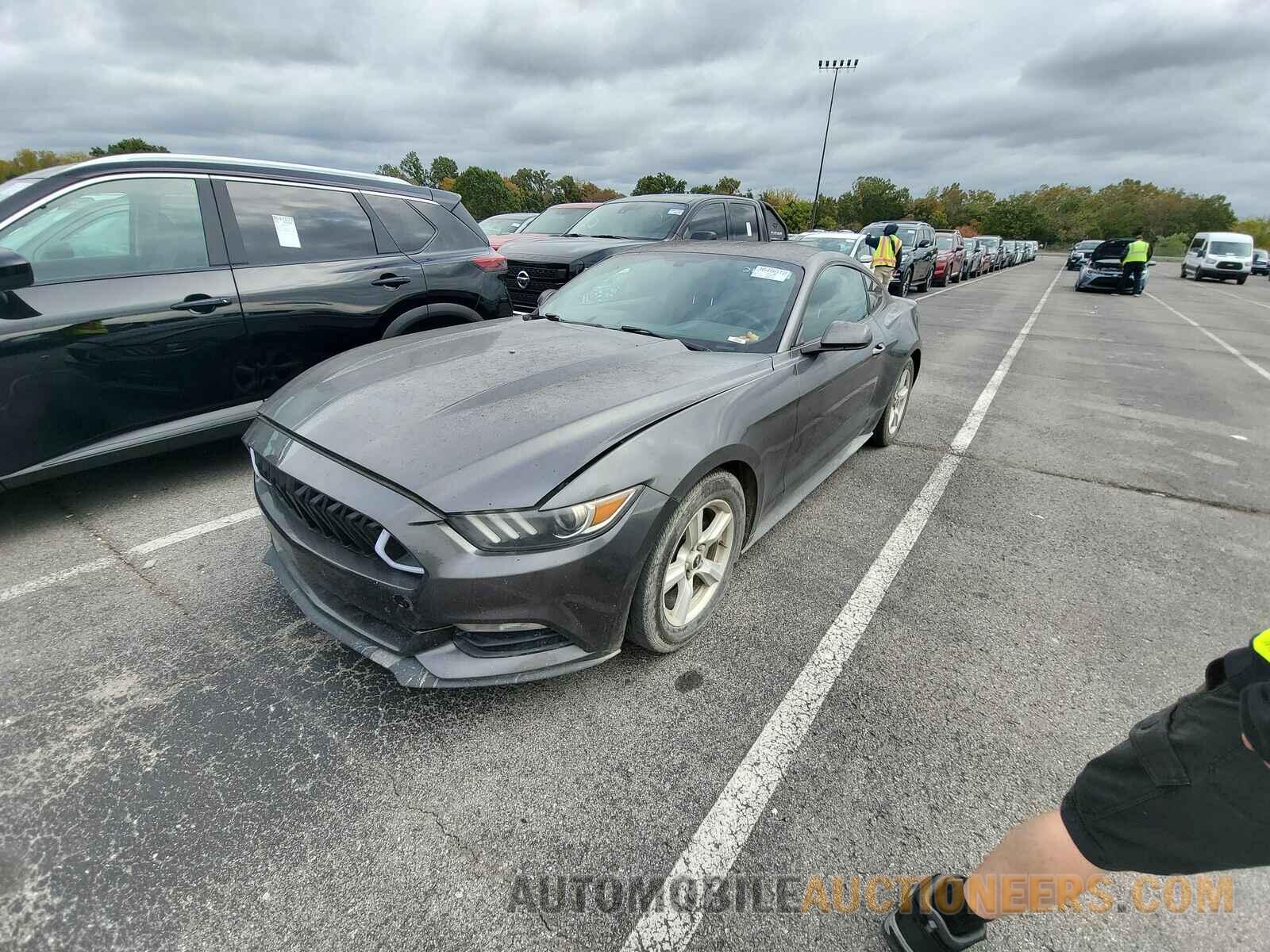 1FA6P8AM4H5212085 Ford Mustang 2017