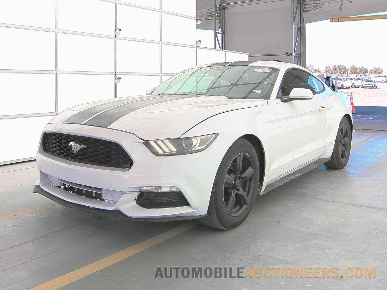 1FA6P8AM5G5267515 Ford Mustang 2016