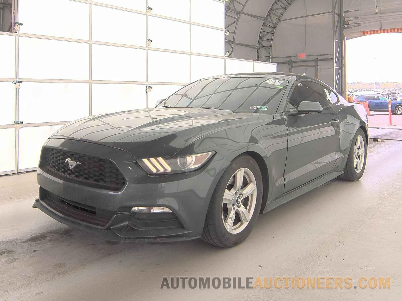 1FA6P8AM8G5269047 Ford Mustang 2016