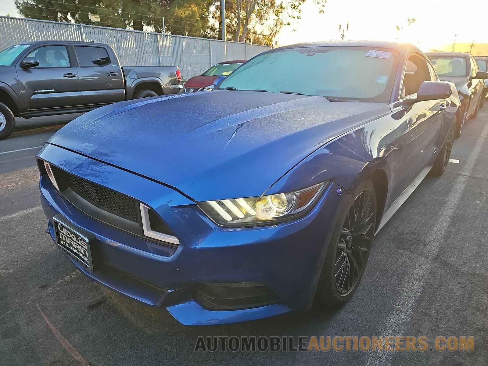 1FA6P8AMXH5353520 Ford Mustang 2017