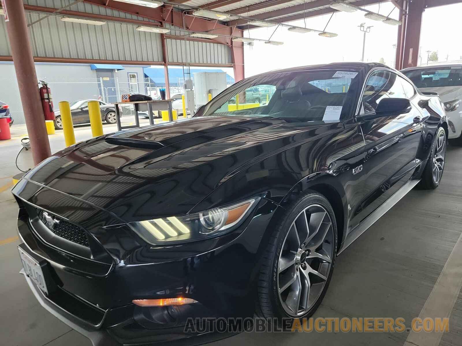 1FA6P8CF1F5388751 Ford Mustang GT 2015