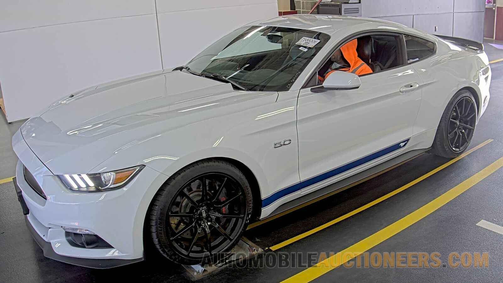 1FA6P8CF2G5245860 Ford Mustang 2016