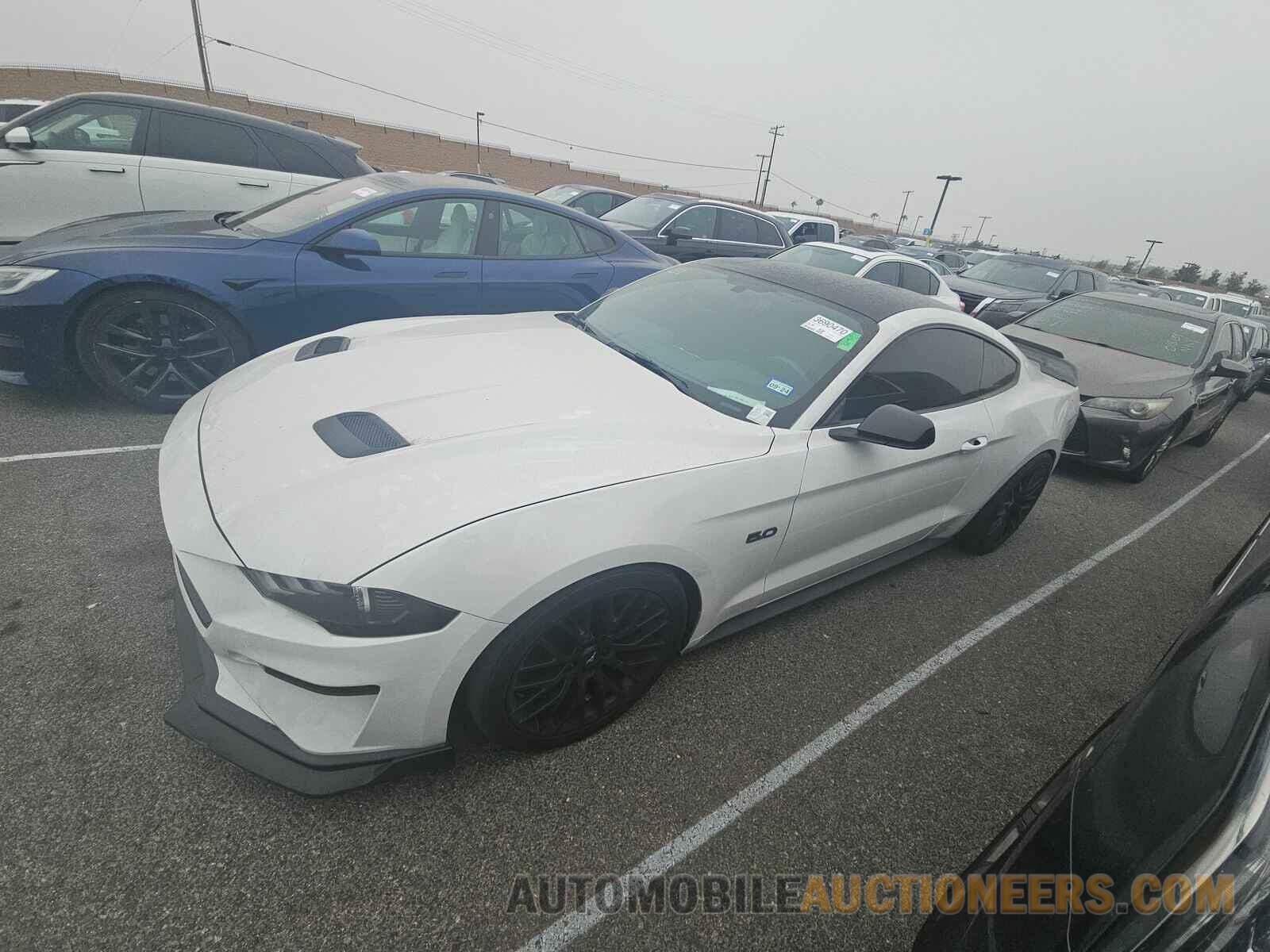 1FA6P8CF4L5123513 Ford Mustang GT 2020