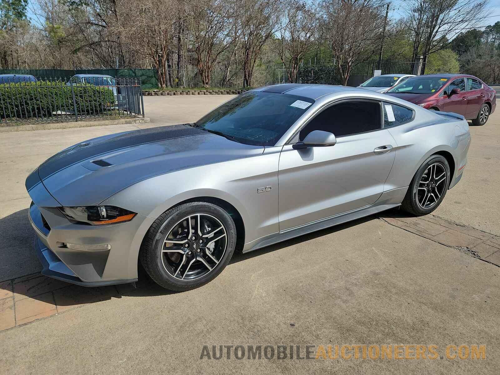 1FA6P8CF5L5126517 Ford Mustang GT 2020