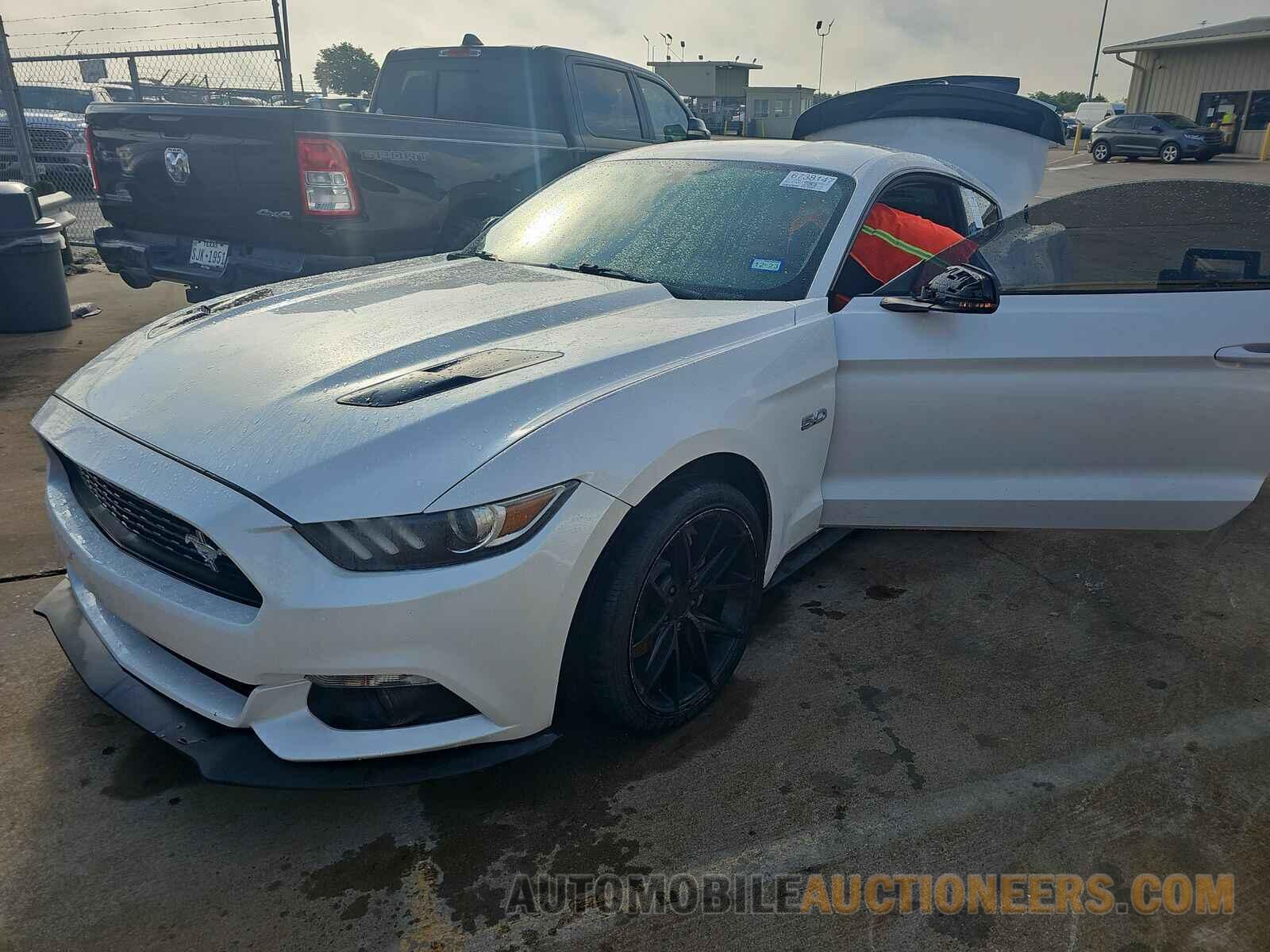 1FA6P8CF6H5335921 Ford Mustang GT 2017