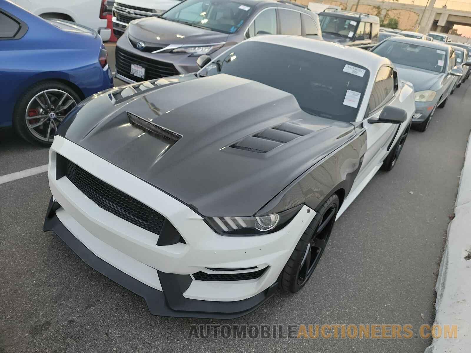 1FA6P8CF8F5434768 Ford Mustang 2015