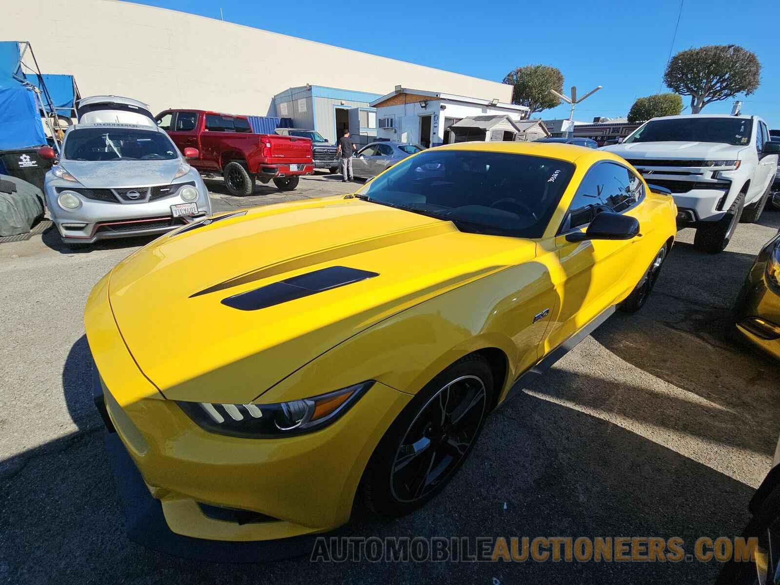 1FA6P8CF8H5277472 Ford Mustang GT 2017