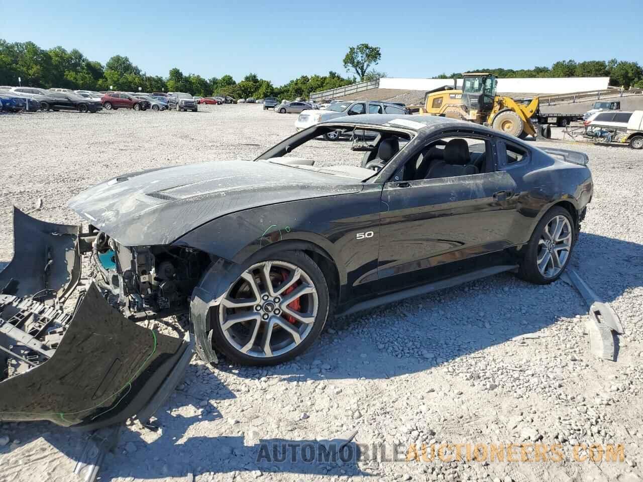 1FA6P8CF8M5132135 FORD MUSTANG 2021