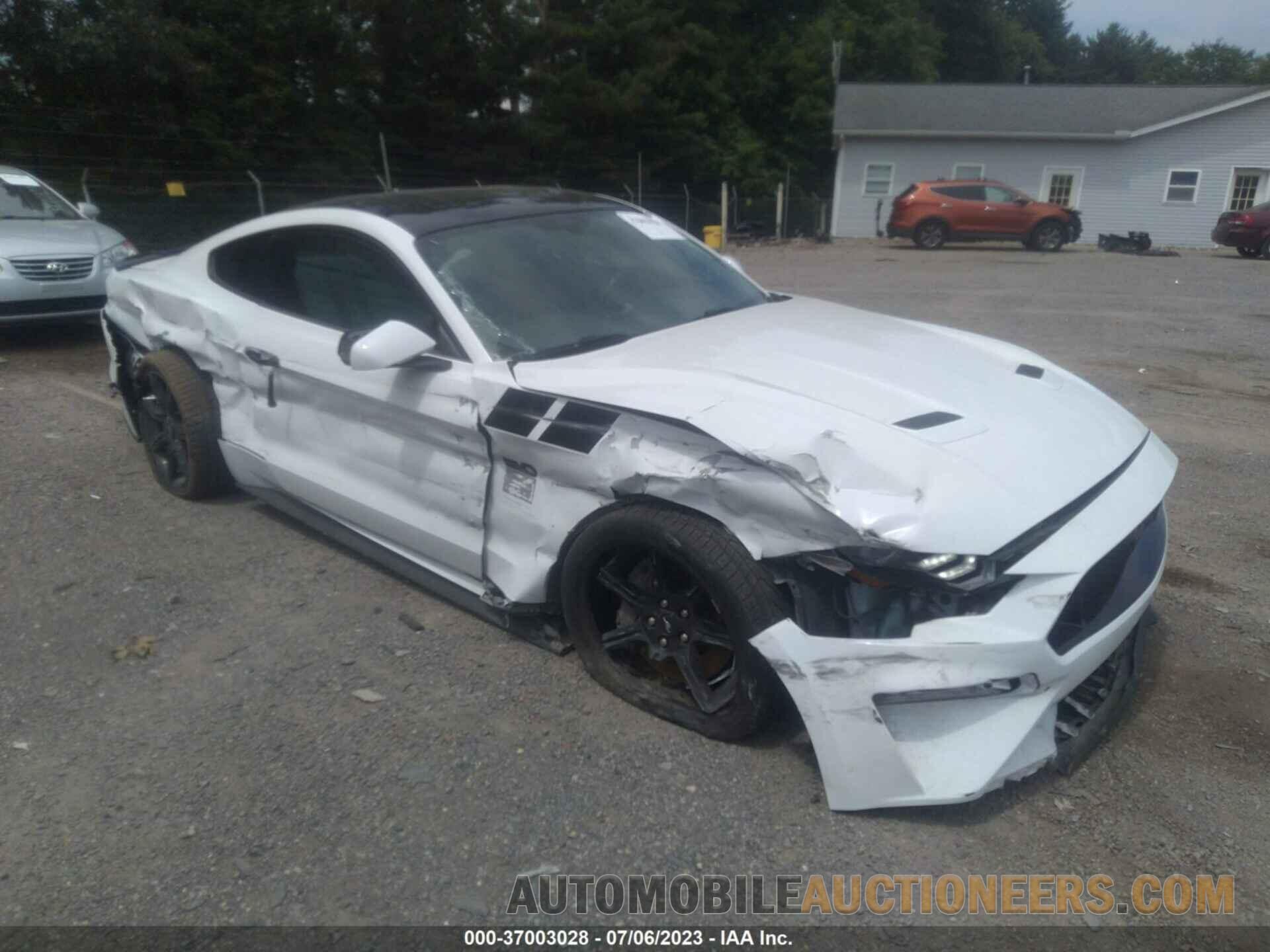 1FA6P8CF9J5159632 FORD MUSTANG 2018