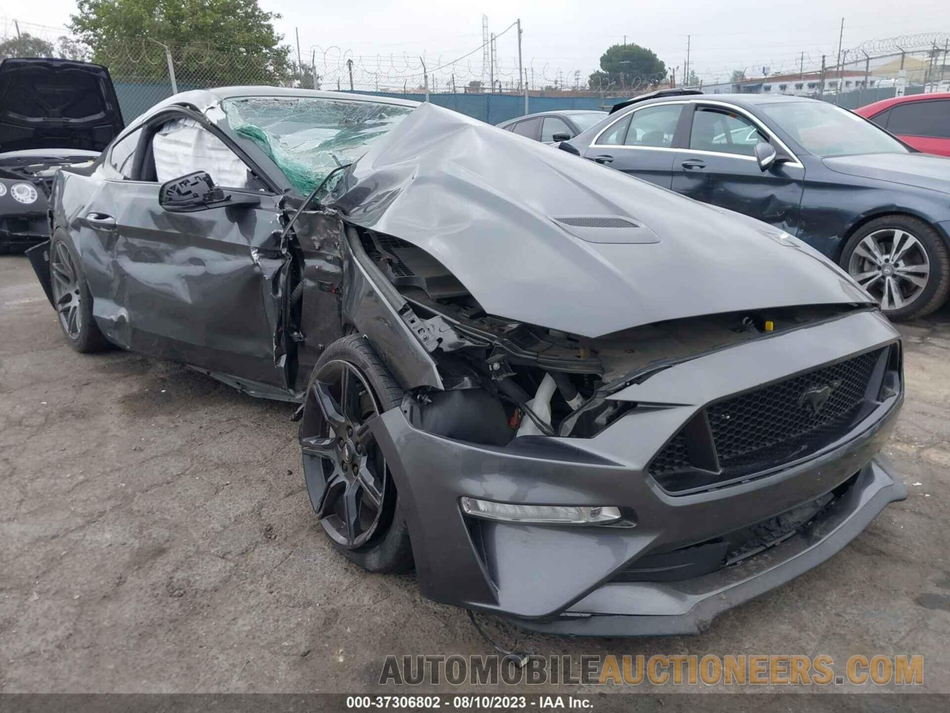 1FA6P8CFXJ5135825 FORD MUSTANG 2018