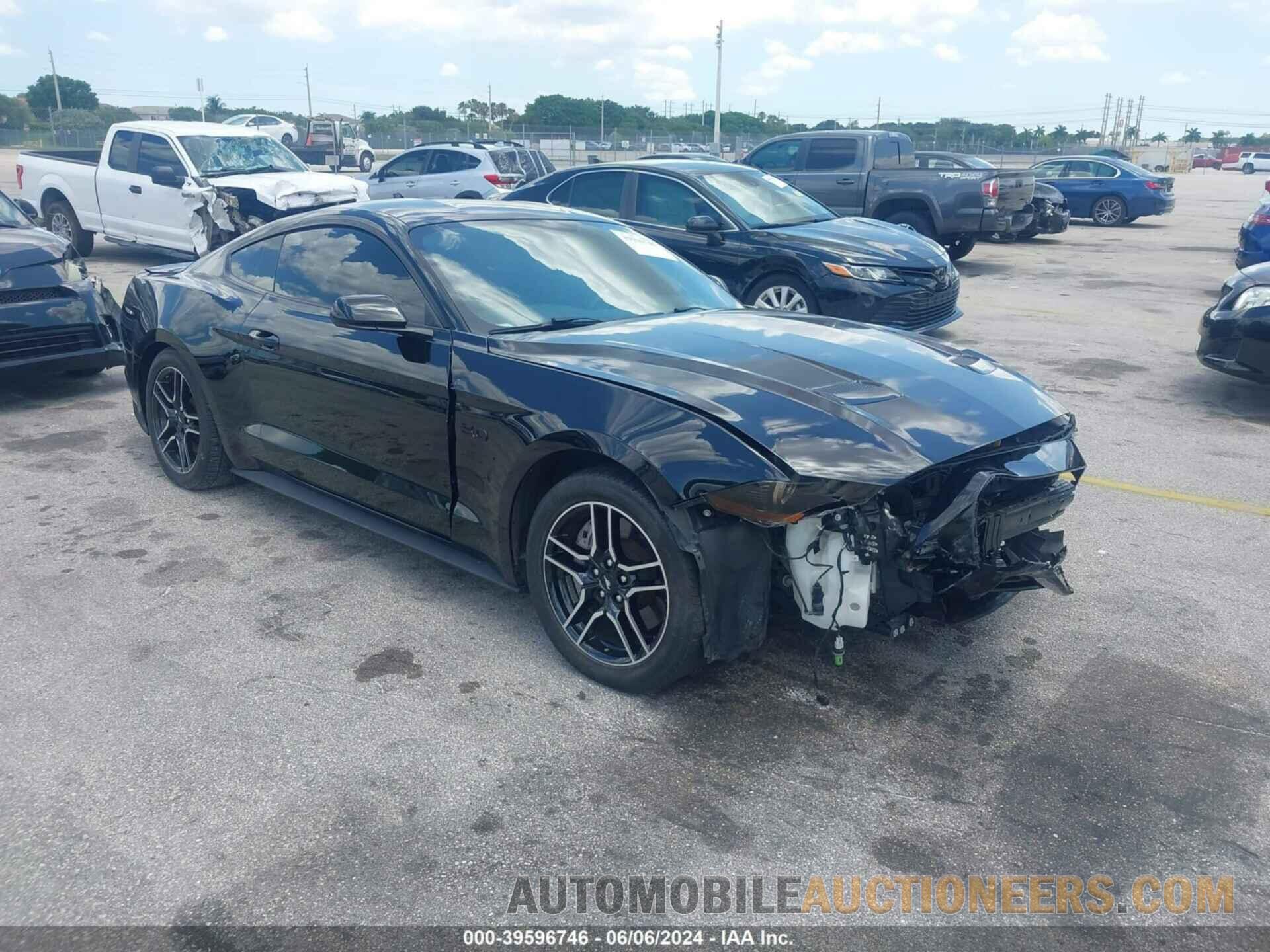 1FA6P8CFXL5187135 FORD MUSTANG 2020