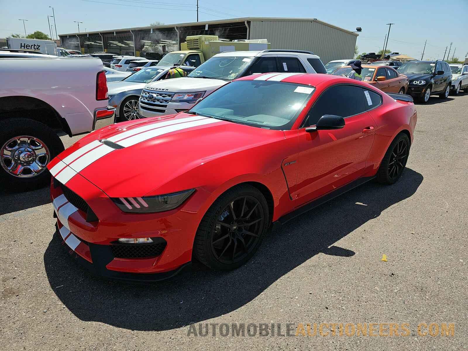 1FA6P8JZ3H5522417 Ford Mustang 2017