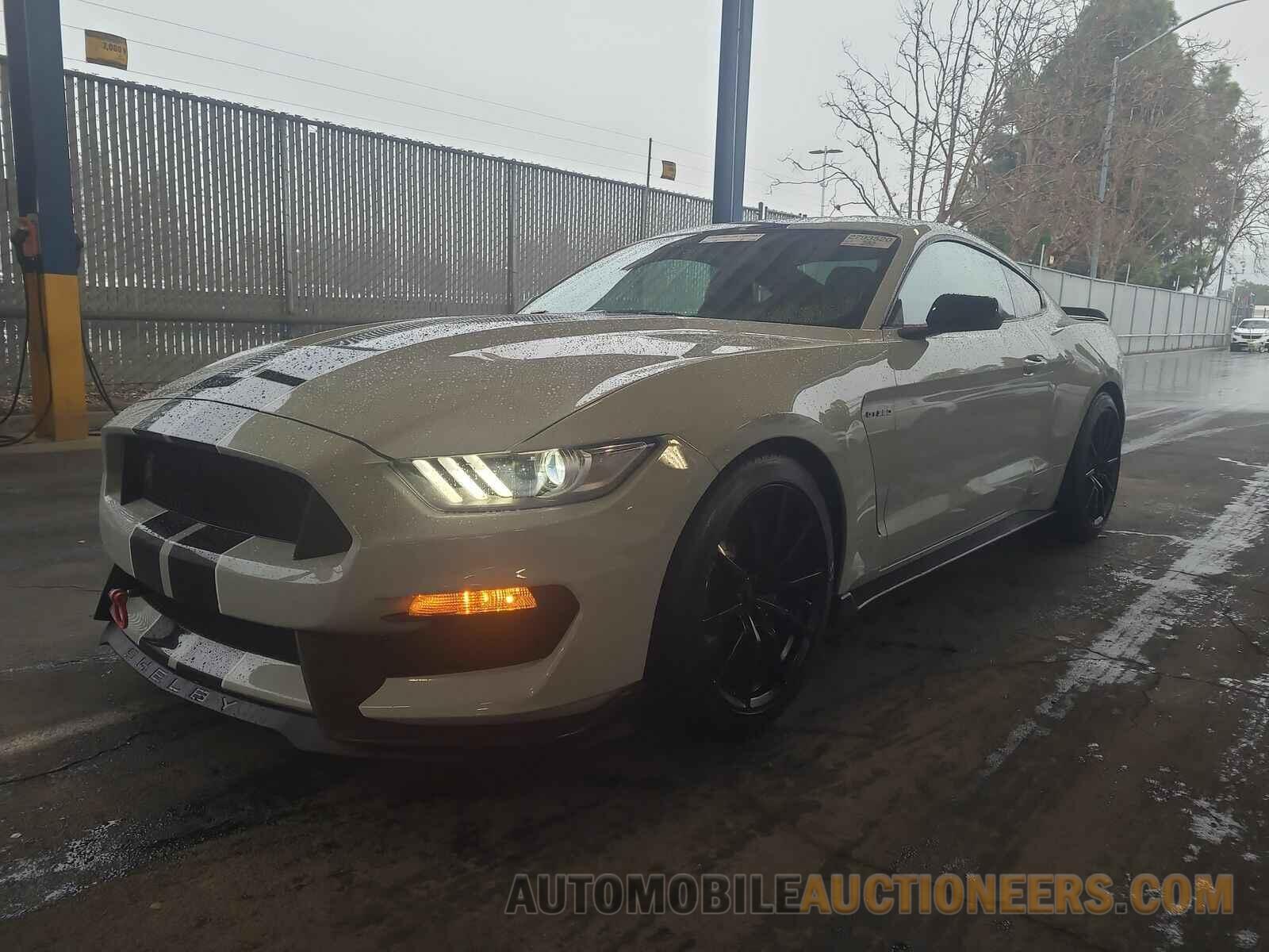 1FA6P8JZ4H5521258 Ford Mustang 2017