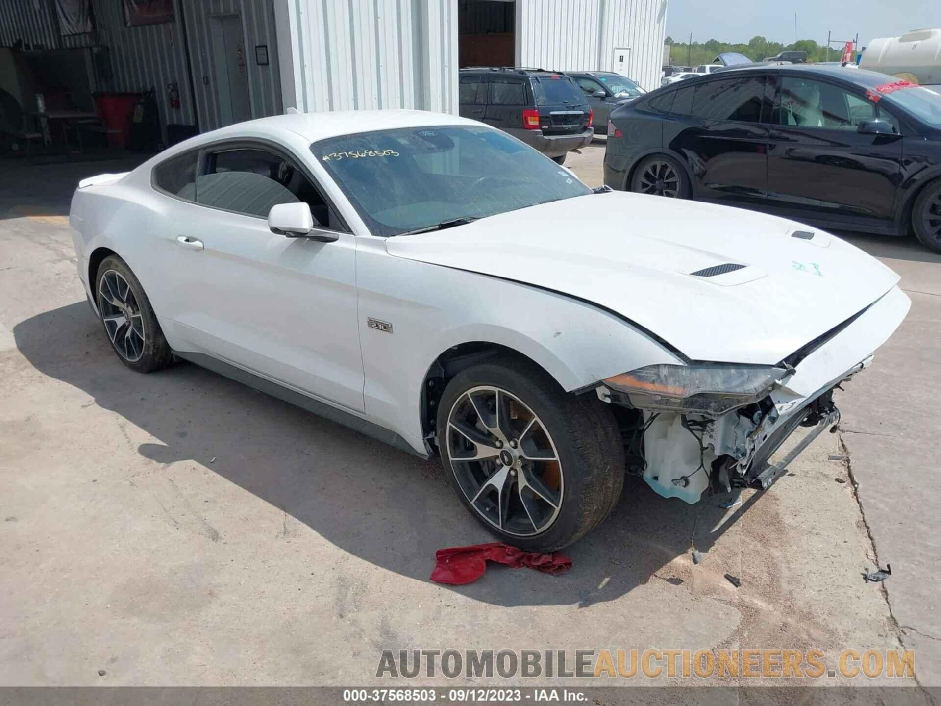 1FA6P8TD0M5126585 FORD MUSTANG 2021