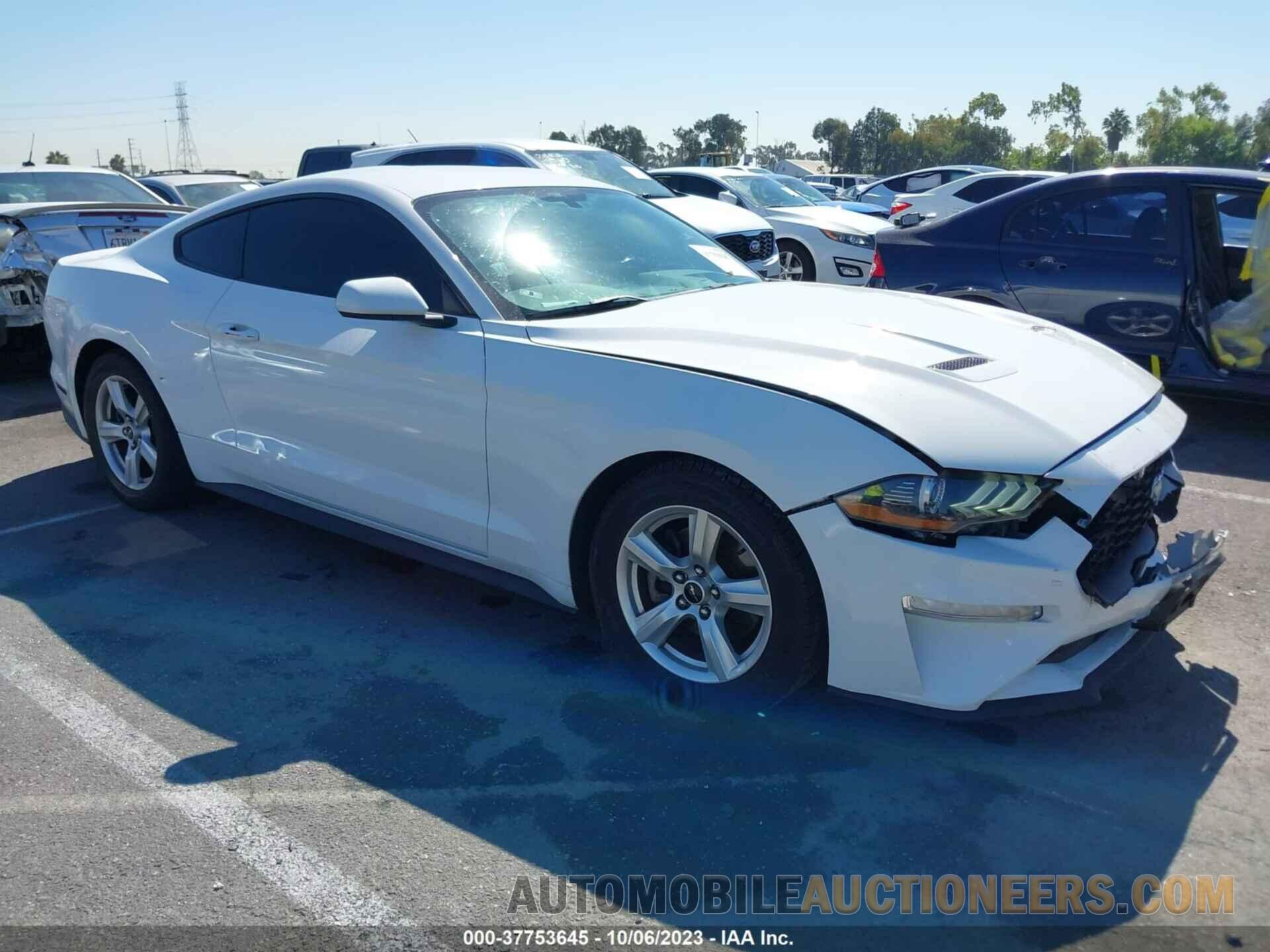 1FA6P8TH0J5163859 FORD MUSTANG 2018