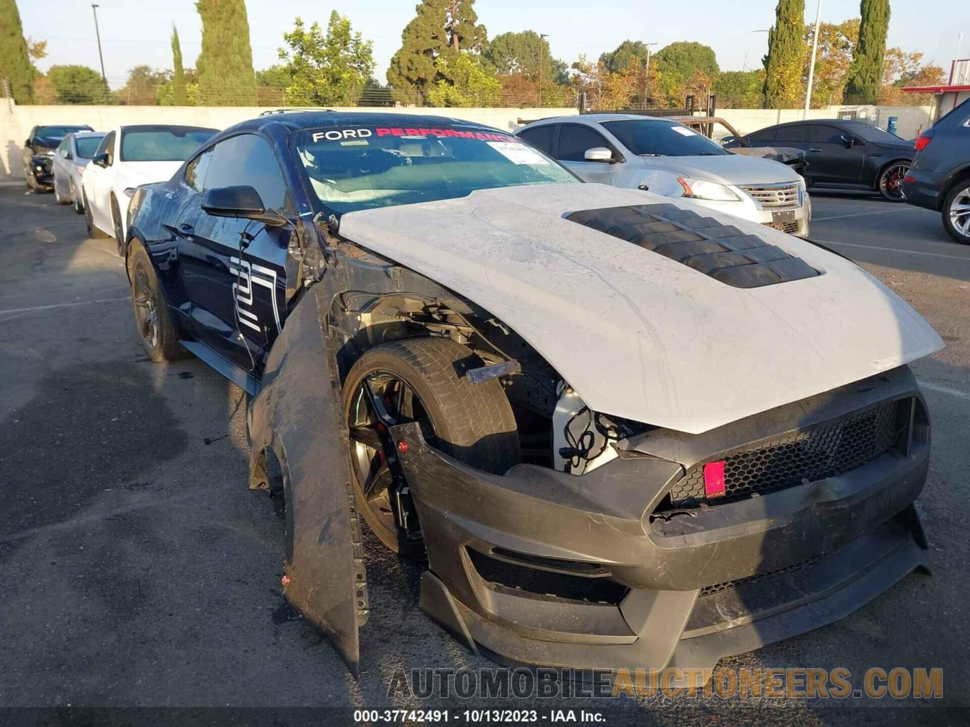 1FA6P8TH0K5169050 FORD MUSTANG 2019