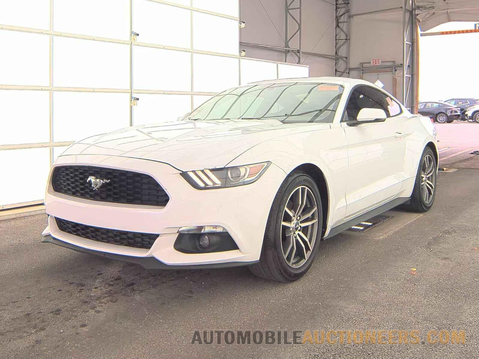 1FA6P8TH1G5274834 Ford Mustang 2016