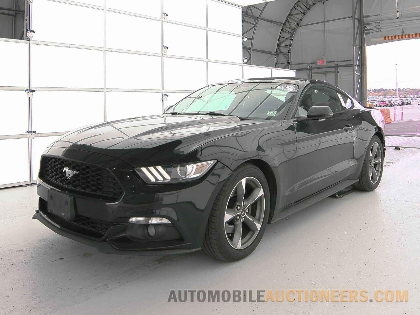 1FA6P8TH2F5316054 Ford Mustang 2015