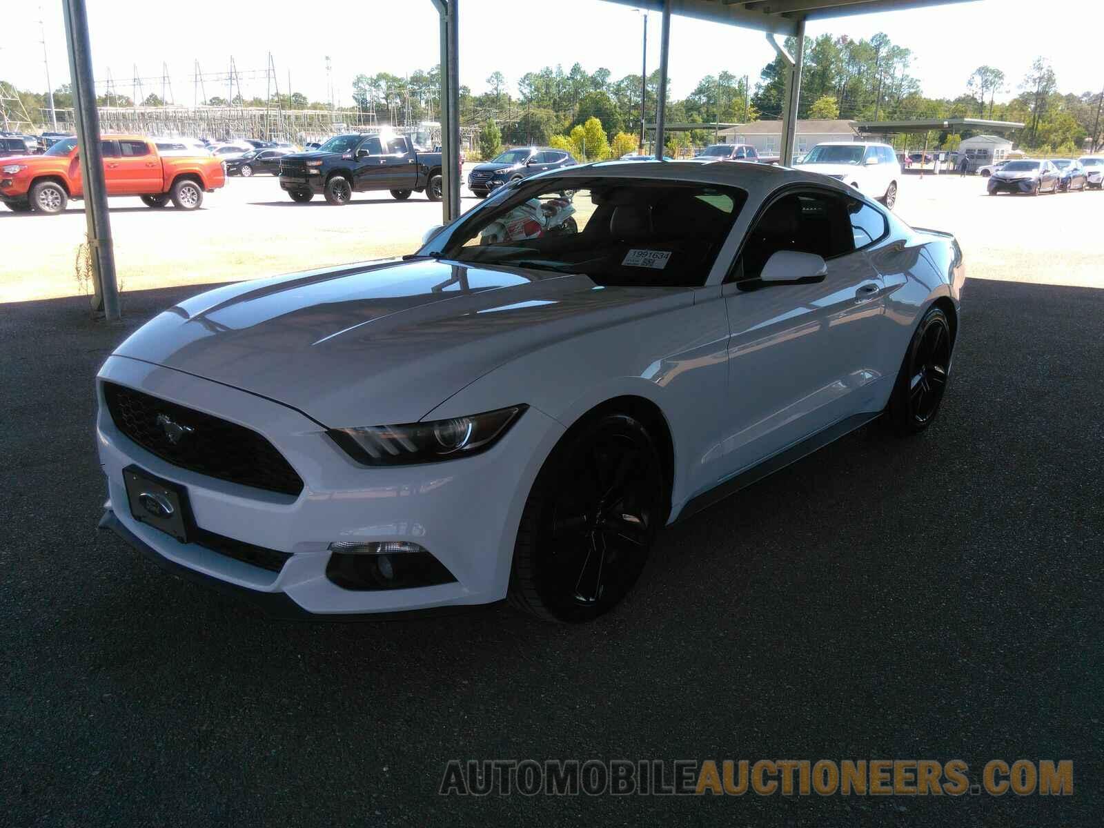 1FA6P8TH2G5306061 Ford Mustang 2016