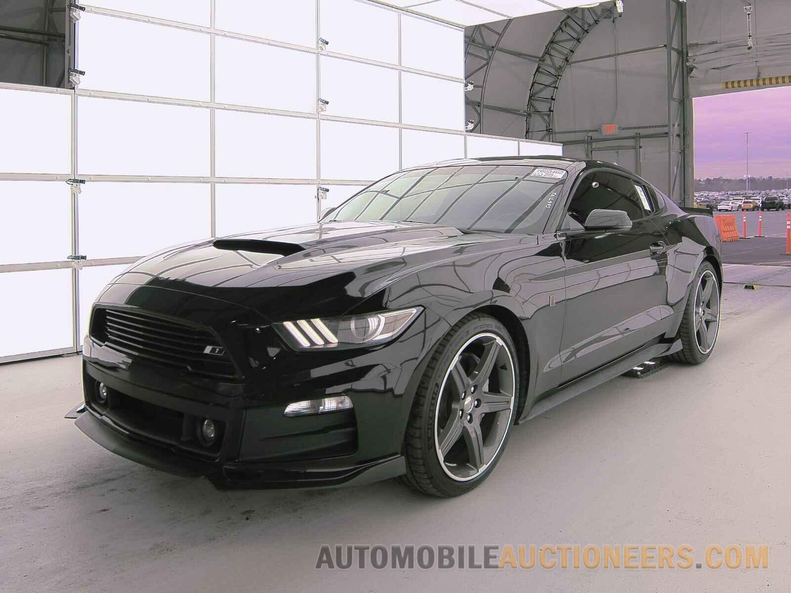 1FA6P8TH4F5307033 Ford Mustang 2015