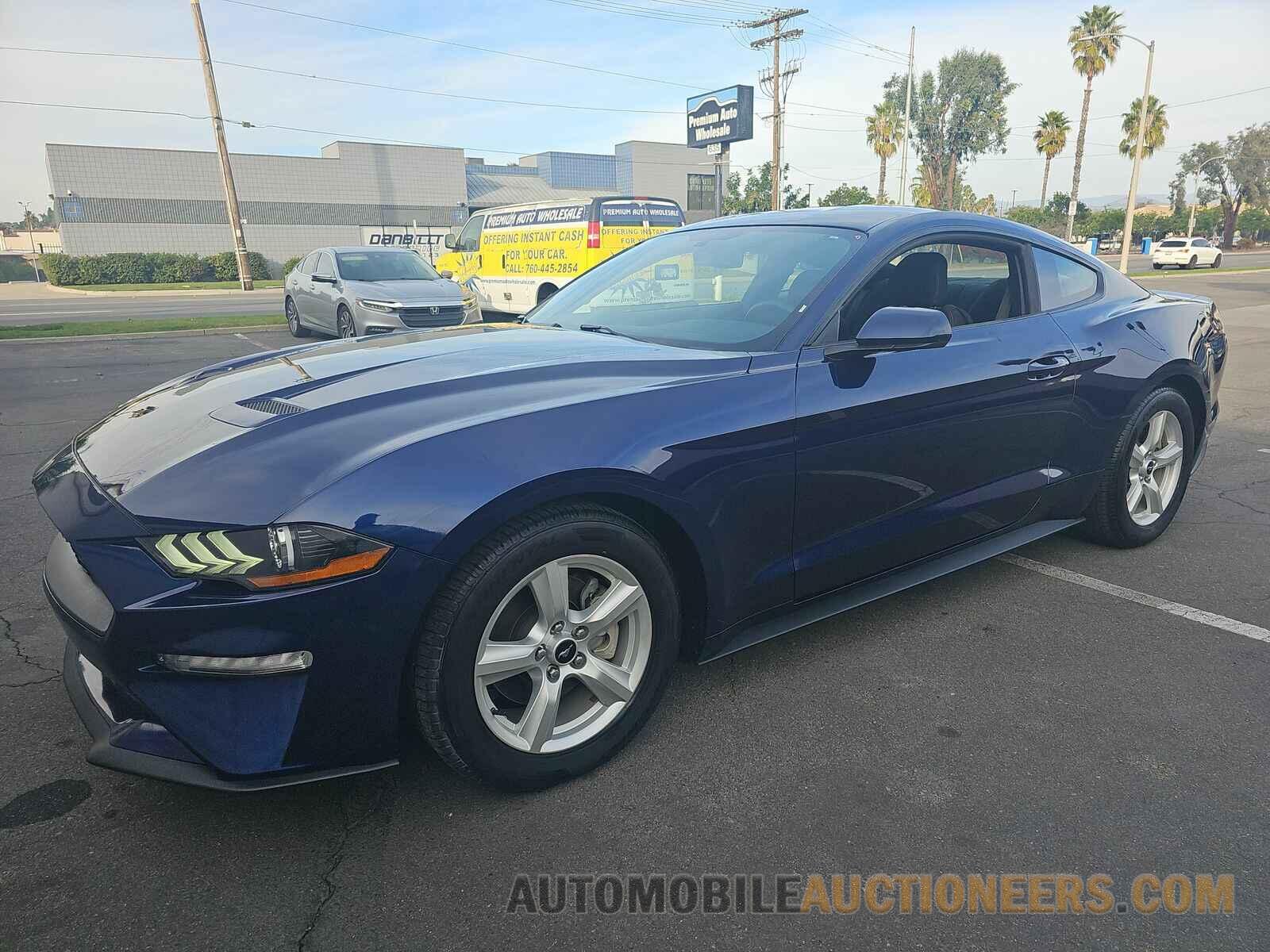 1FA6P8TH4K5135547 Ford Mustang 2019