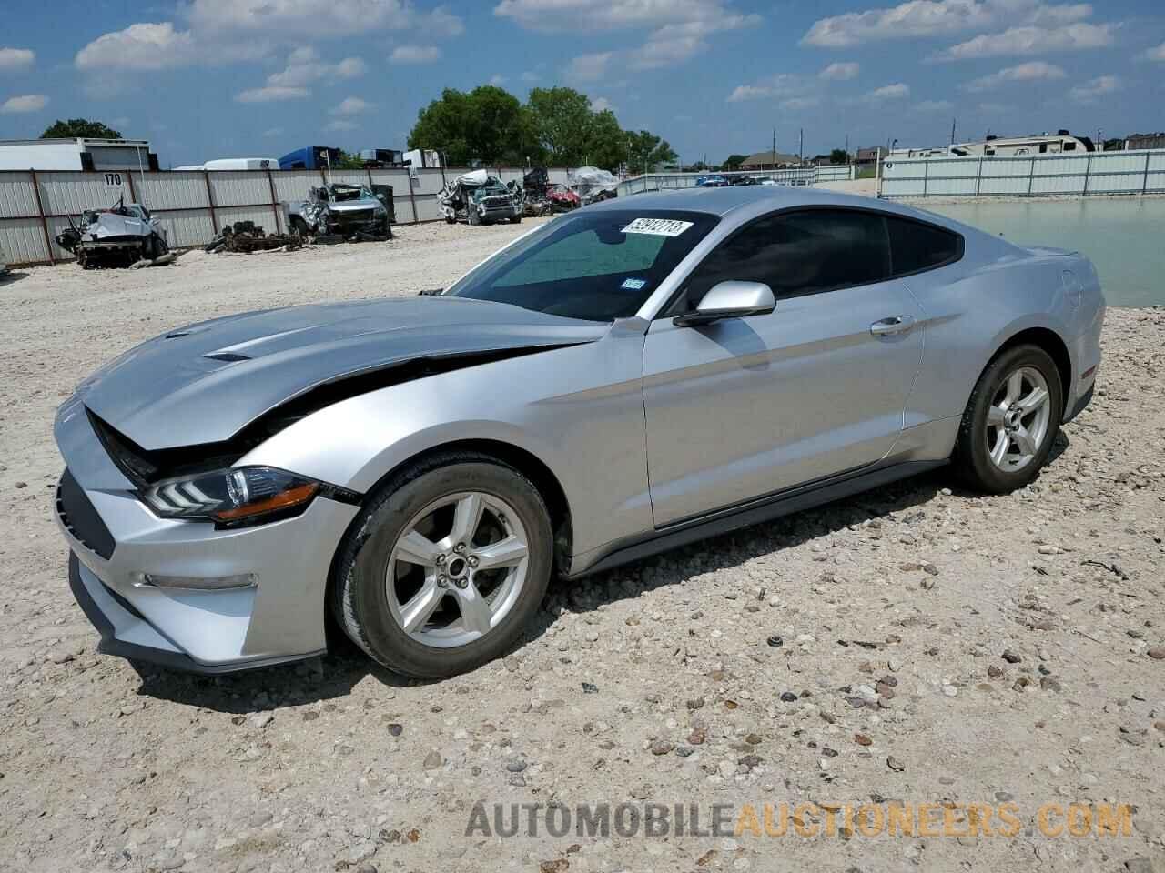 1FA6P8TH5J5108064 FORD MUSTANG 2018