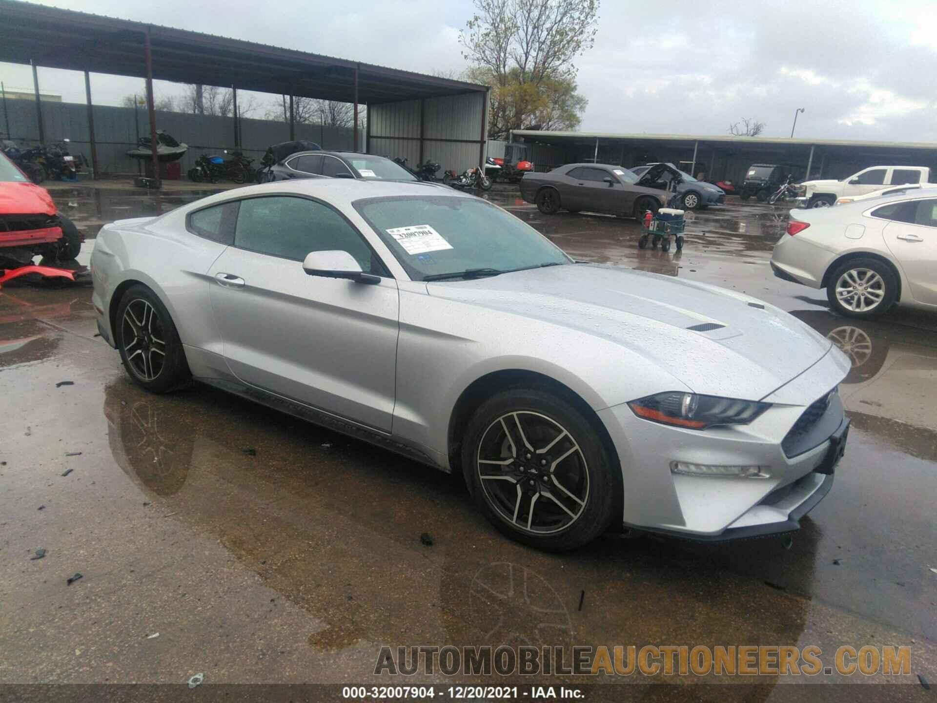 1FA6P8TH5J5122403 FORD MUSTANG 2018