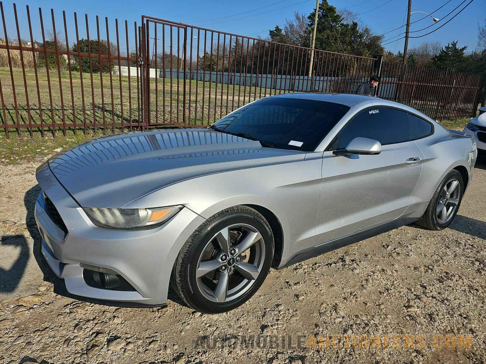 1FA6P8TH6G5317564 Ford Mustang 2016