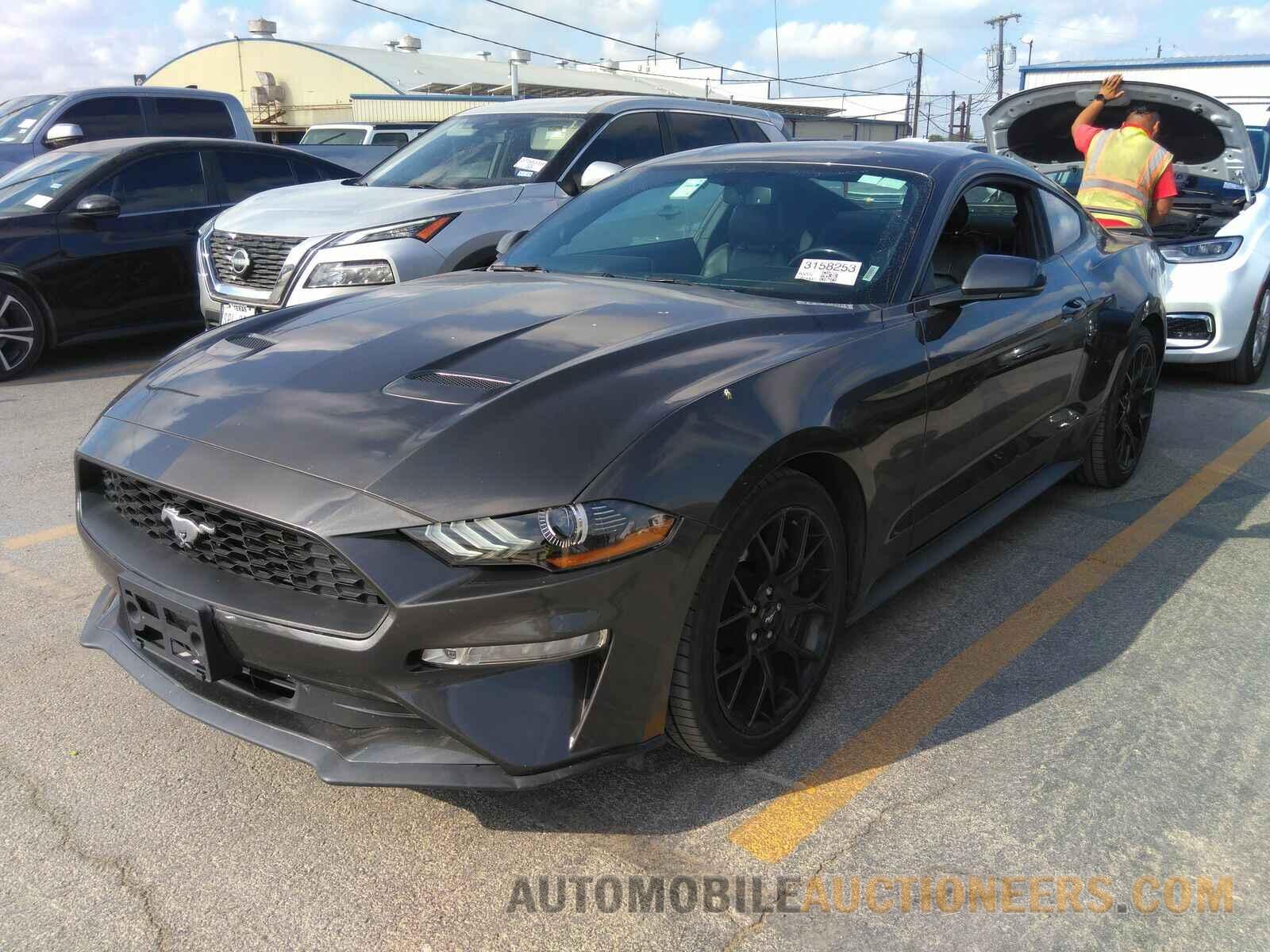 1FA6P8TH6J5172484 Ford Mustang 2018