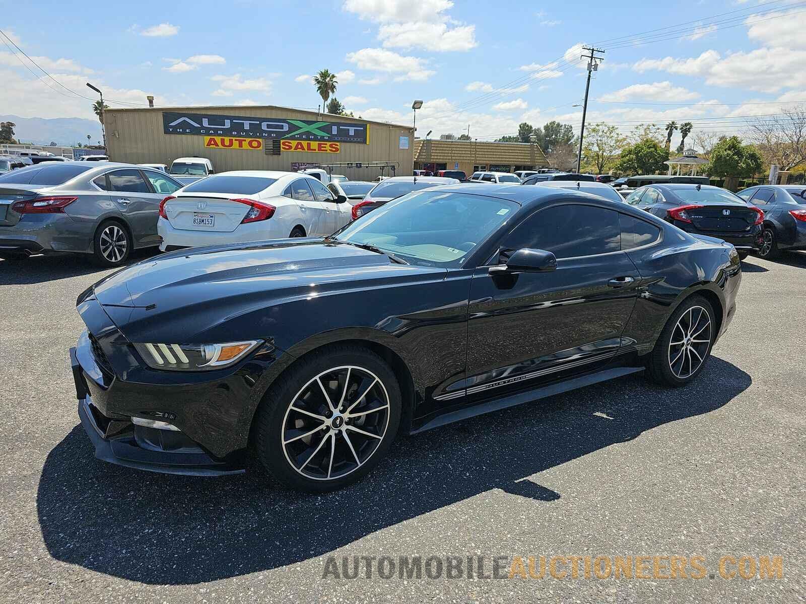 1FA6P8TH7G5242759 Ford Mustang 2016