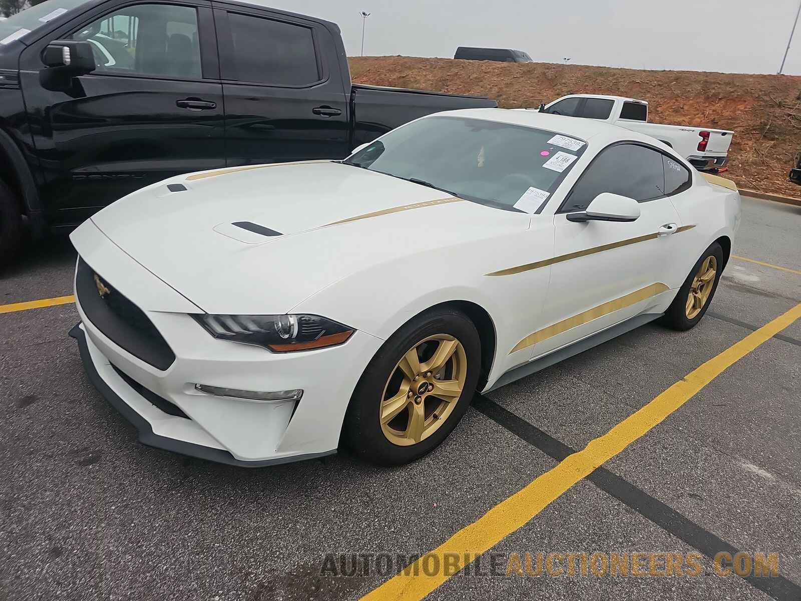 1FA6P8TH8J5116322 Ford Mustang 2018