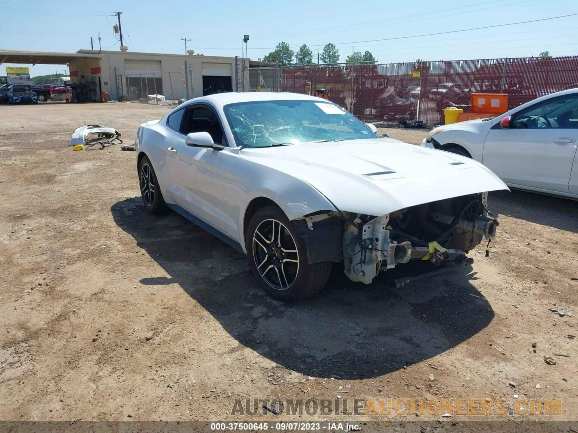 1FA6P8TH8J5156142 FORD MUSTANG 2018