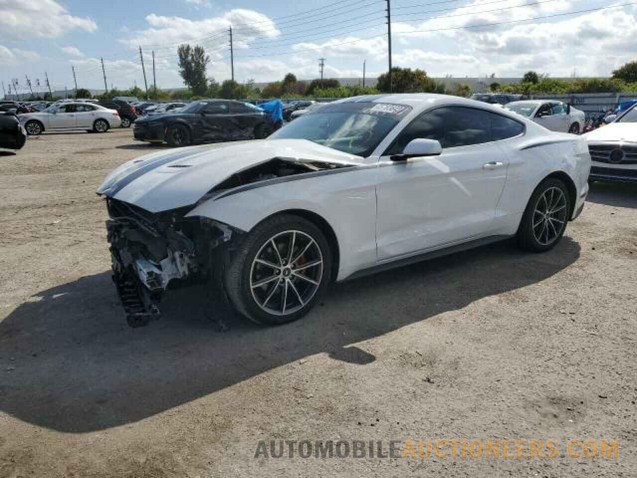 1FA6P8TH9J5108018 FORD MUSTANG 2018