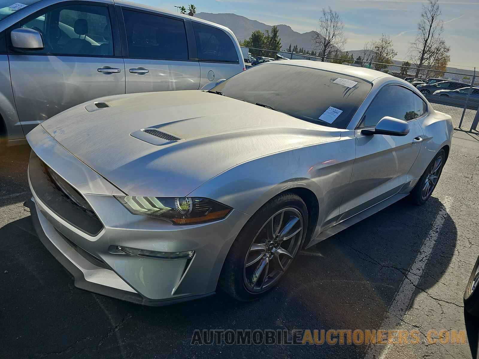 1FA6P8TH9J5114823 Ford Mustang 2018