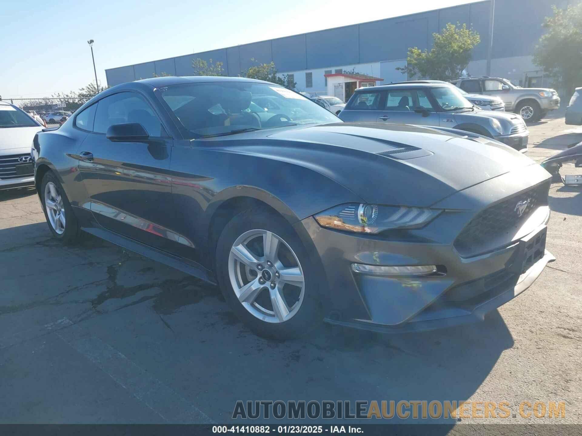 1FA6P8THXJ5184962 FORD MUSTANG 2018